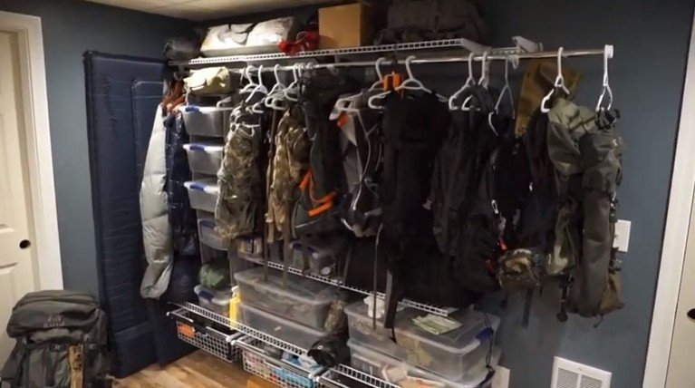 How To Organize Hunting Gear In The Offseason?